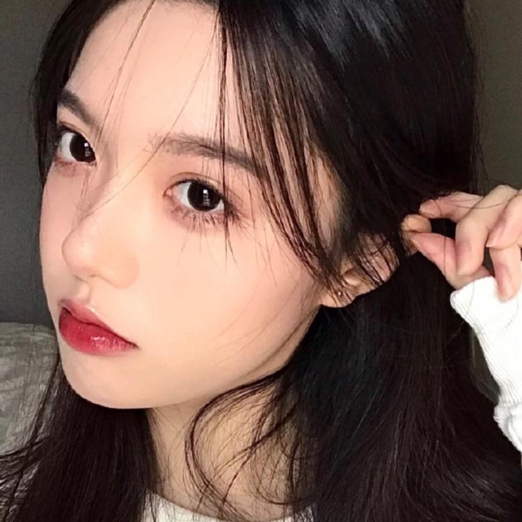神谷熏（身份：神谷活心流代理师父、女主角） - 辣舞影视网址在线观看21 - APP观影